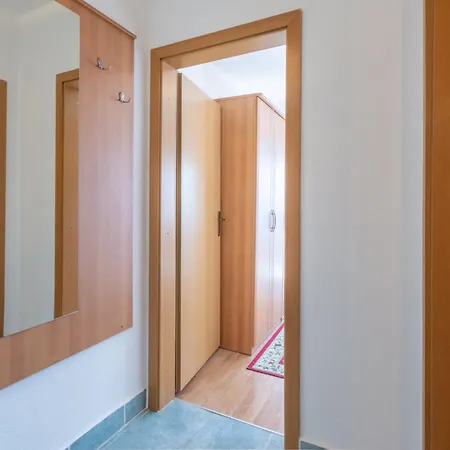 Mirjana Apartamento Trogir