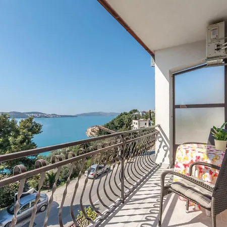 Apartment Mirjana Trogir